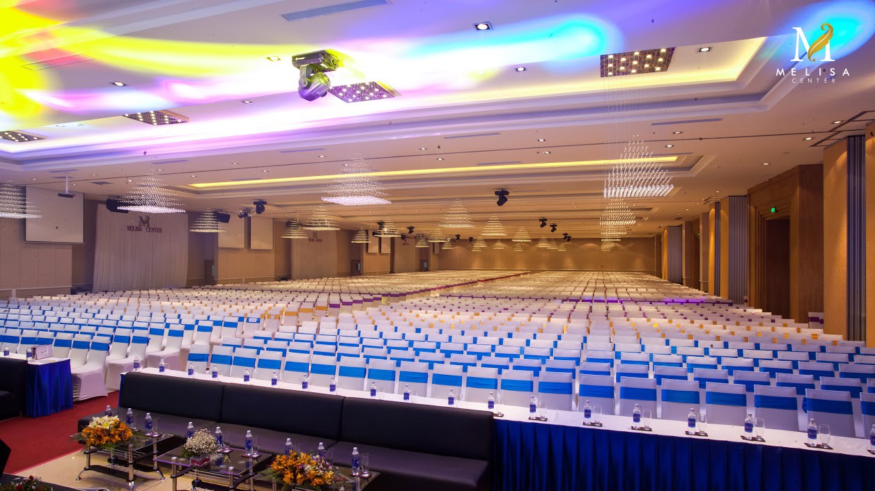 Khong gian to chuc su kien